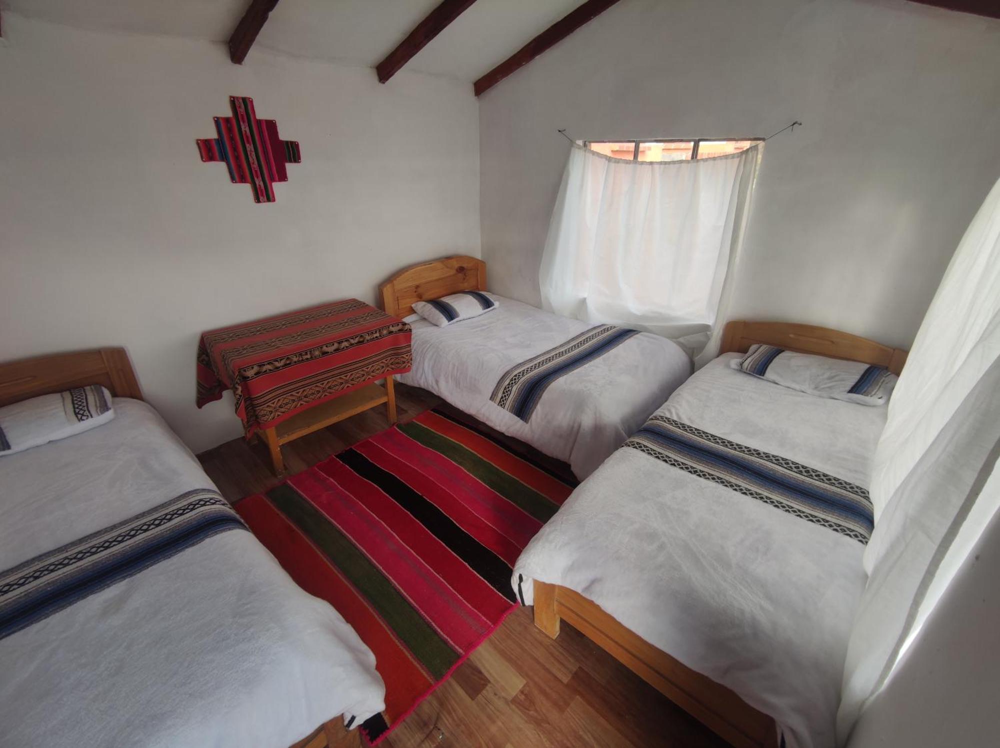 Inti Wasi Lodge Comunidad Yumani エクステリア 写真