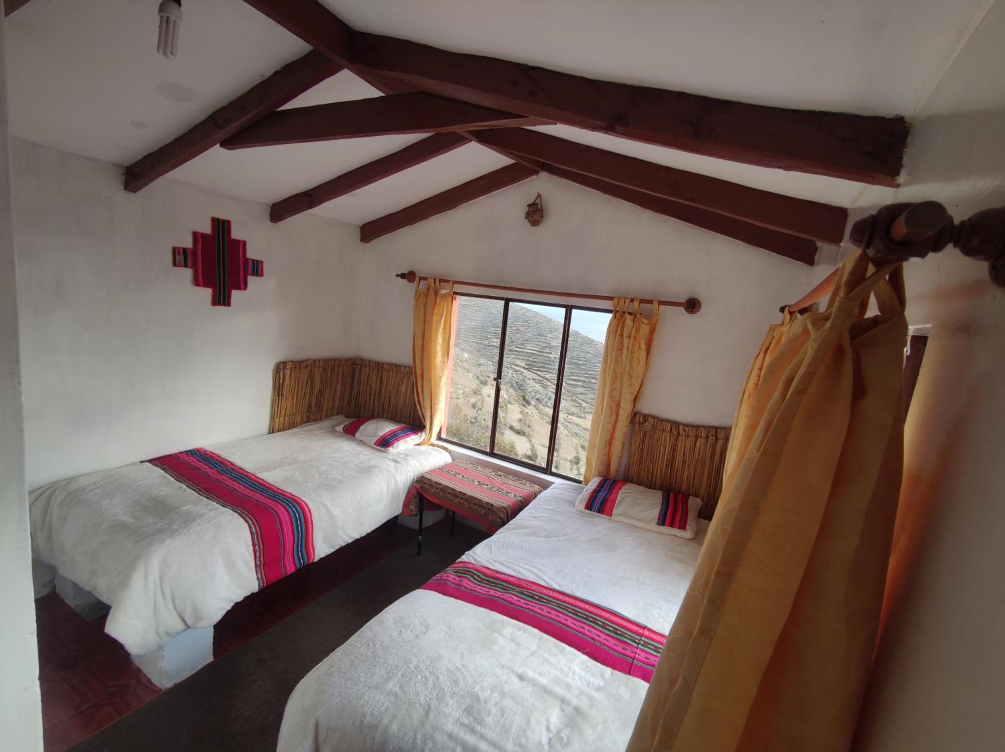Inti Wasi Lodge Comunidad Yumani エクステリア 写真
